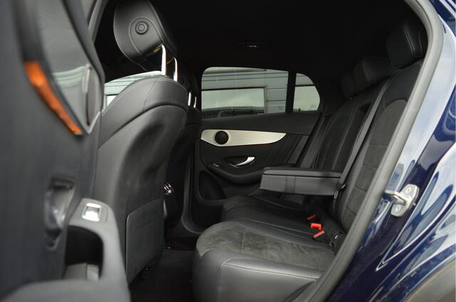 Mercedes-Benz GLC-KLASSE Coupé 250 4MATIC Business Solution AMG | CAMERA | TREKHAAK | KEYLESS |