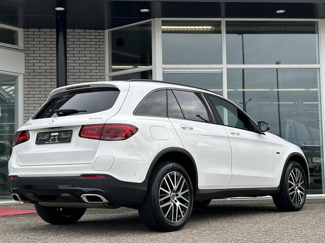Mercedes-Benz GLC-KLASSE 300e 4MATIC Luxury | Panoramadak | Trekhaak