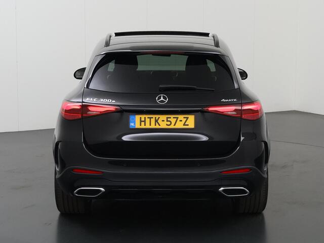 Mercedes-Benz GLC-KLASSE 300e 4MATIC AMG Line | Premium plus | Trekhaak | Night pakket | Panoramadak |