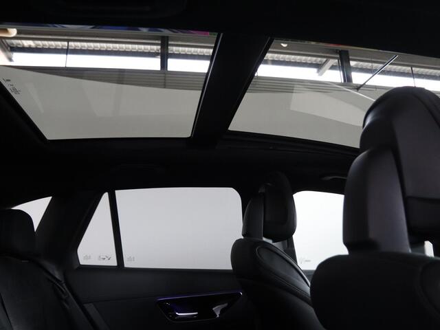 Mercedes-Benz GLC-KLASSE 400e 4MATIC Sport Edition | Panoramaschuifdak | Premium Pakket | Trekhaak | Matrix Led