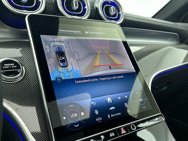 Mercedes-Benz GLC-KLASSE 300e 4MATIC Sport Edition | Premium pakket | Trekhaak | Nightpakket | Augmented Reality Navigation | Digital Light | Smartphone-integratie | 360° camera | Memorypakket |