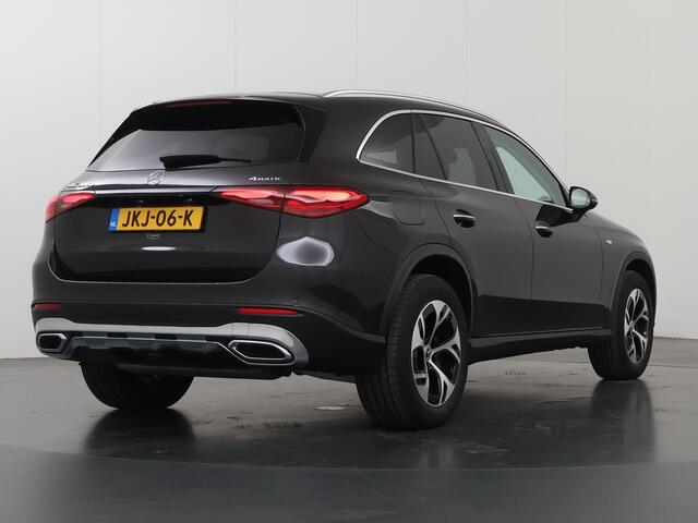 Mercedes-Benz GLC-KLASSE 300e 4MATIC Luxury Line | Panoramadak | Trekhaak | Distronic | Premium plus |