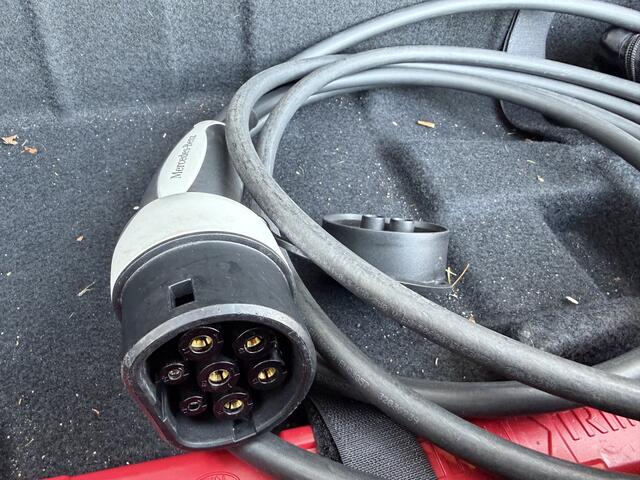 Mercedes-Benz GLC-KLASSE 300e 4MATIC Premium