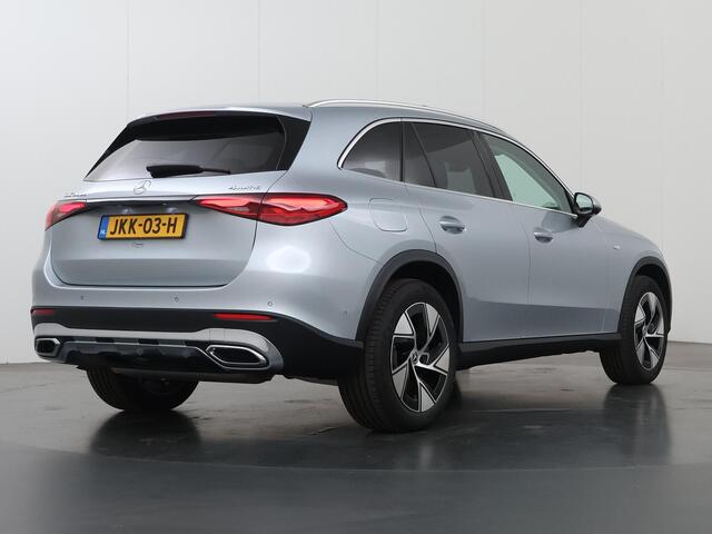 Mercedes-Benz GLC-KLASSE 300e 4MATIC Luxury Line | Rij assistentie pakket | Panoramadak | Trekhaak | 360 camera |