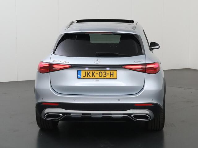 Mercedes-Benz GLC-KLASSE 300e 4MATIC Luxury Line | Rij assistentie pakket | Panoramadak | Trekhaak | 360 camera |