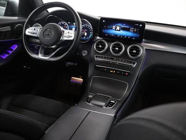 Mercedes-Benz GLC-KLASSE 300e 4MATIC Premium | AMG | Trekhaak | Widescreen | Stoelverwarming | Panoramadak |