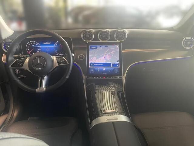 Mercedes-Benz GLC-KLASSE 300e 4MATIC Business Line