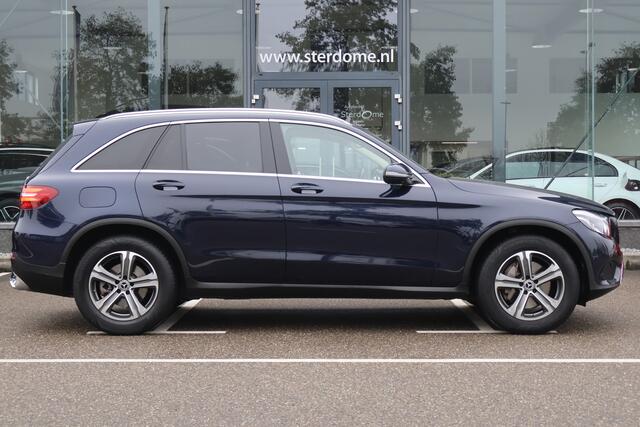Mercedes-Benz GLC-KLASSE 250 4MATIC Premium Plus l Beige leder interieur l 360 gr Camera l DISTRONIC I Burmester l stoelverwarming l Memory l LEDl Trekhaak wegklapbaar l Elekt. bedienbare achterklep l Airco l l