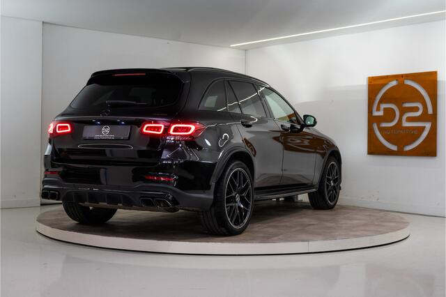 Mercedes-Benz GLC-KLASSE 300e 4MATIC AMG 320PK | Pano | Sfeer | Leder | Stoelverw.+vent. | 12 MND Garantie