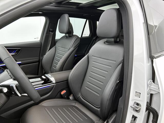 Mercedes-Benz GLC-KLASSE 300e 4MATIC Sport Edition | Premium pakket | Trekhaak | Nightpakket | Panoramaschuifdak | 360° camera | DIGITAL LIGHT | Smartphone-integratie | 20 inch AMG velgen | Memorypakket |