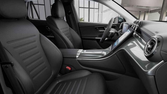 Mercedes-Benz GLC-KLASSE 300e 4MATIC AMG Line | Panoramadak | Trekhaak| Winter pakket | Digital light | 360 camera |