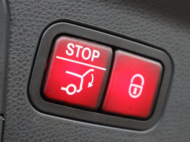 Mercedes-Benz GLC-KLASSE Coupé 300e 4MATIC Business Solution AMG