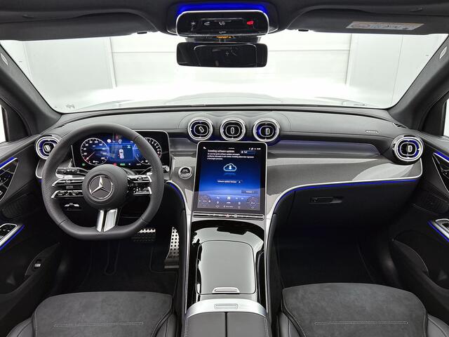 Mercedes-Benz GLC-KLASSE 300e 4MATIC Sport Edition | Trekhaak | Nightpakket | Panoramaschuifdak | Smartphone integratie | 360°-camera | URBAN GUARD voertuigbescherming plus | Dodehoekassistent | Memorypakket | EASY PACK achterklep |