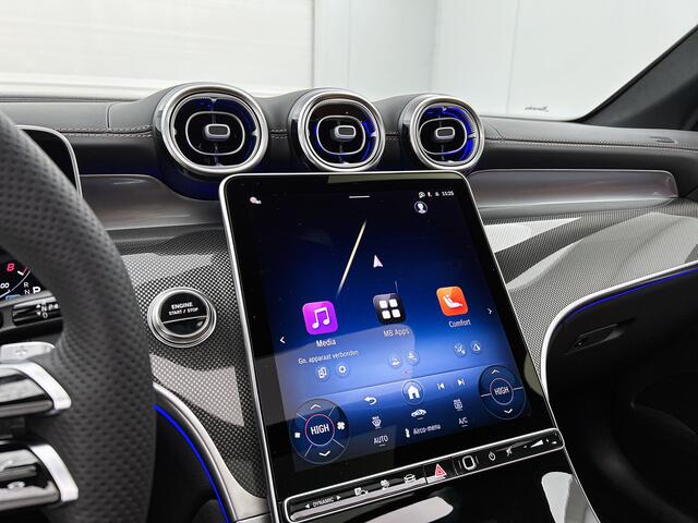 Mercedes-Benz GLC-KLASSE 300e 4MATIC Sport Edition | Premium pakket | Nightpakket | Rijassistentiepakket Plus | Treeplanken | Trekhaak | 360°-camera | Augmented Reality navigatie | DIGITAL LIGHT | Memorypakket |