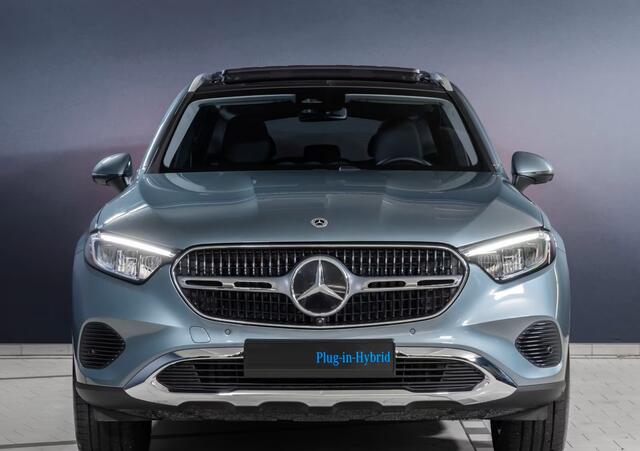 Mercedes-Benz GLC-KLASSE 300de 4MATIC Plug-in Hybrid Panoramadak Stoelkoeling Head-Up Memory Trekhaak LED Keyless-Go Stuurverwarming Stoelverwarming