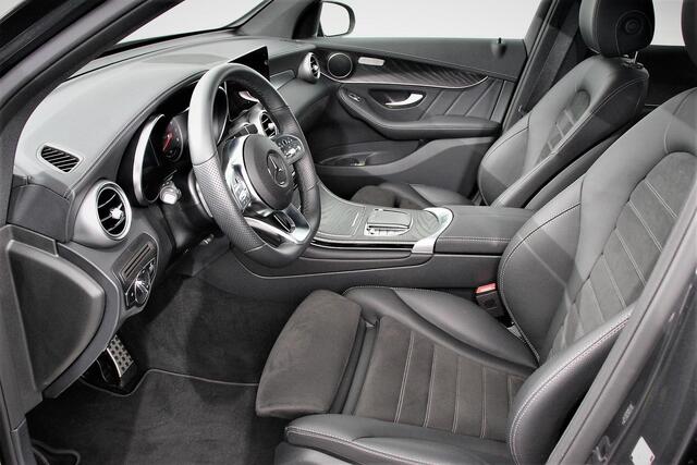 Mercedes-Benz GLC-KLASSE 300e 4-MATIC Business AMG Night Pack | Full LED | Trekhaak | Navigatie | PDC | Camera | MBUX