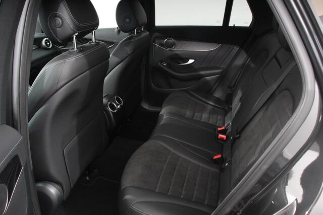 Mercedes-Benz GLC-KLASSE 300e 4-MATIC Business AMG Night Pack | Full LED | Trekhaak | Navigatie | PDC | Camera | MBUX