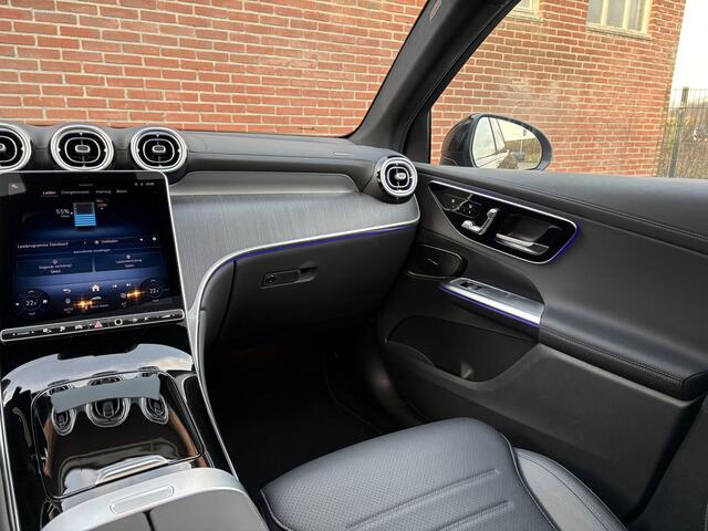 Mercedes-Benz GLC-KLASSE 400e 4MATIC AMG Line | Pano | Trekhaak | Off-Roader |