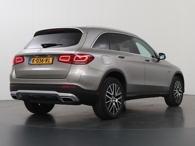 Mercedes-Benz GLC-KLASSE 300e 4MATIC Business Solution Luxury | Panoramadak | Multibeam | Burmester | 360 graden camera | Keyless |