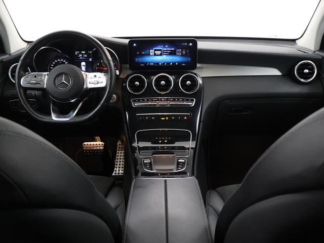 Mercedes-Benz GLC-KLASSE 300e 4MATIC Premium Plus | Night | Panoramadak | Trekhaak | Stoelverwarming | 360 graden camera |