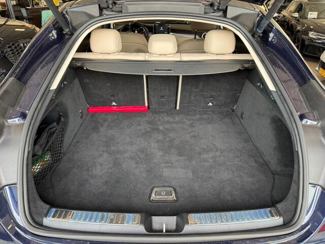 Mercedes-Benz GLC-KLASSE Coupé 250 4M. Prem Plus CARPLAY APK 8-26 100% OND. BJ 2018 !!!