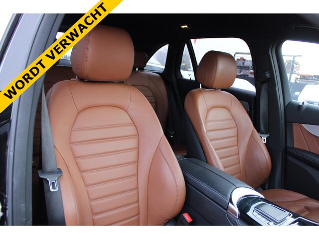 Mercedes-Benz GLC-KLASSE 300e 4MATIC AMG Line LEDER SFEER CARPLAY CAMERA 20''