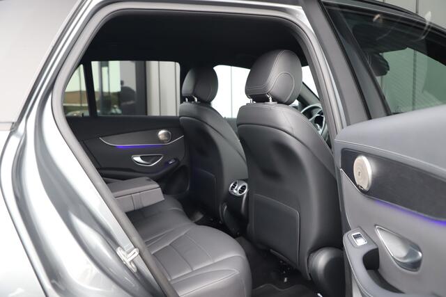 Mercedes-Benz GLC-KLASSE 300e AMG 4-Matic | 320PK | Head-up | Keyless-go | Sfeerverlichting | Multibeam | Stuurwielverw. | Air-balance | 2020.