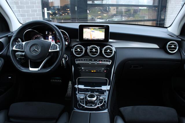 Mercedes-Benz GLC-KLASSE 250 4MATIC Premium Plus / Panoramadak / Camera