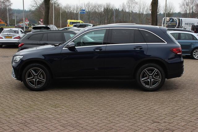 Mercedes-Benz GLC-KLASSE 300e 4MATIC Premium Plus / Panoramadak / Camera / Leder&Alcantara / 19'' / Stoelverwarming / Cruise Control