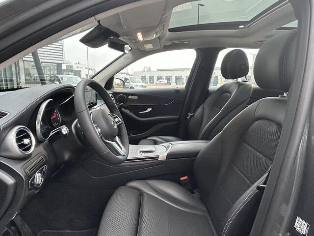 Mercedes-Benz GLC-KLASSE 300e 4MATIC AMG | Trekhaak | Panoramadak