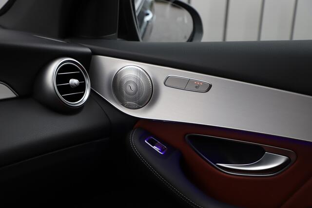 Mercedes-Benz GLC-KLASSE Coupé 300e AMG 4-Matic | 320PK | Schuifdak | Burmester | Keyless-go | Sfeerverlichting | Multibeam | Stoelverw. | NL-Auto | 2021.