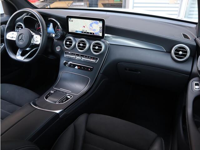 Mercedes-Benz GLC-KLASSE 300e 4MATIC AMG line | Panoramadak | Burmester | Memory Seats | Camera | Navigatie | Automaat