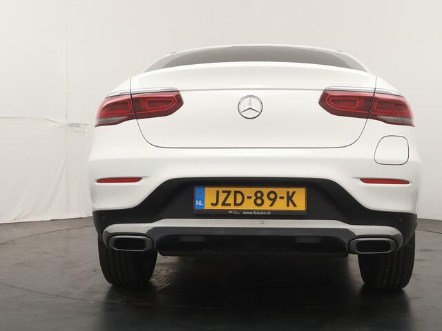 Mercedes-Benz GLC-KLASSE Coupé 300e 4MATIC Business Solution Luxury - Navigatie - Stoelverwarming - Wegklapbare trekhaak