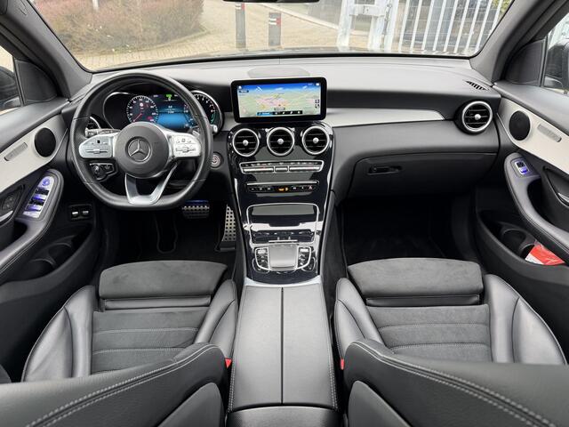 Mercedes-Benz GLC-KLASSE 300e 4MATIC Business Solution AMG Pano-Dak | Camera | Keyless | Night |