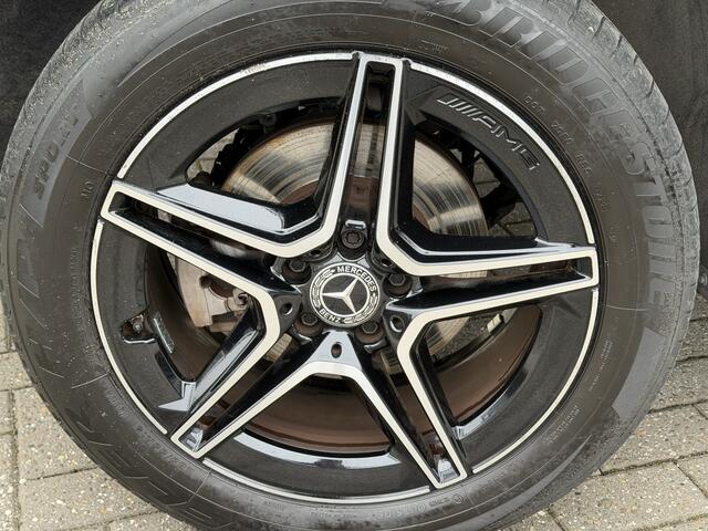 Mercedes-Benz GLC-KLASSE 300e 4MATIC Business Solution AMG Pano-Dak | Camera | Keyless | Night |