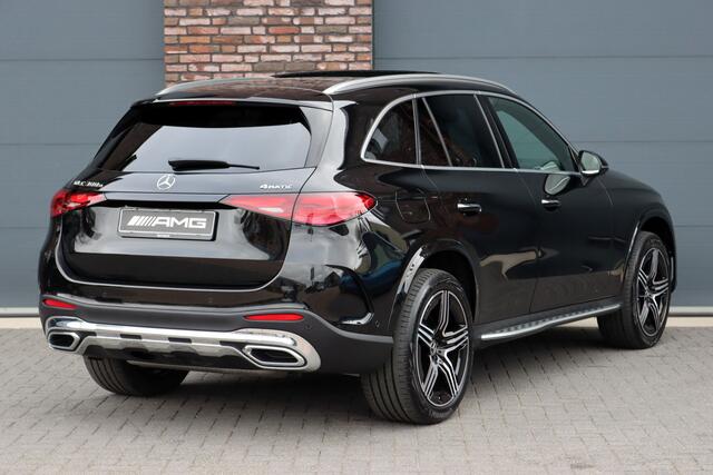 Mercedes-Benz GLC-KLASSE 300e 4MATIC AMG Line Premium+ | Distronic | Burmester | Panoramadak | Trekhaak | Memory | HUD | Verwarmd Stuurwiel | Surround Camera | Digital Light |