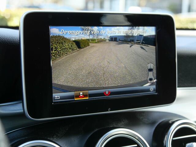 Mercedes-Benz GLC-KLASSE Coupé 250 4MATIC Premium AMG | PANODAK | 20" |