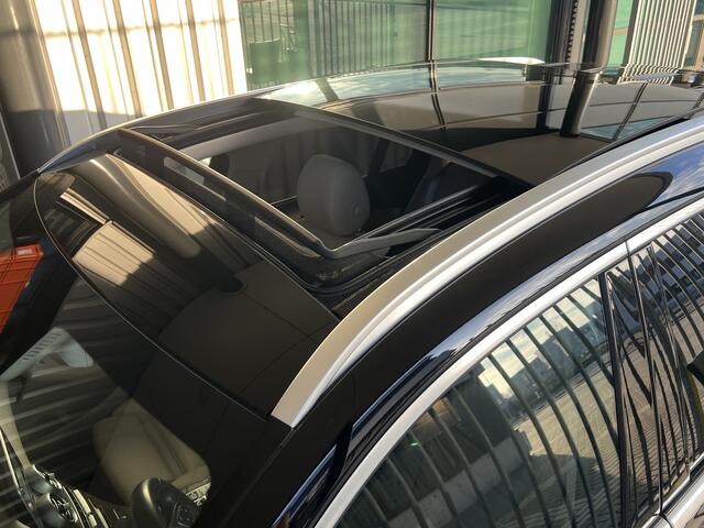 Mercedes-Benz GLC-KLASSE 350e 4MATIC Ambition Hybride | LEDER | TREKHAAK | SCHUIF/KANTELDAK | 360 CAMERA | NAVI | ADAPTIVE CRUISE CONTROL | PDC V+A | CLIMATE CONTROL | LMV 19'' | STOELVERWARMING | LED | BLUETOOTH