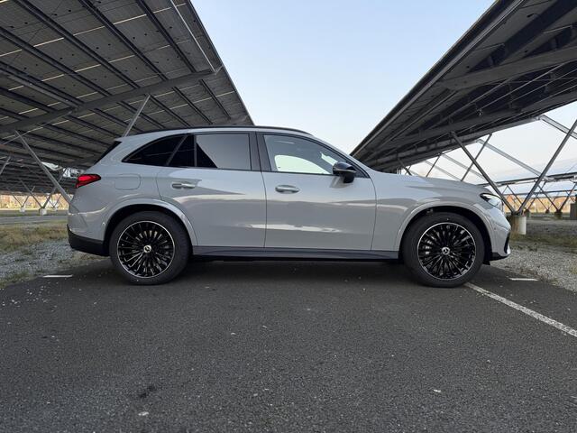 Mercedes-Benz GLC-KLASSE 300e 4MATIC Sport Edition | Night | Panoramaschuifdak | Premium Plus | Techniek pakket | Rijassistentiepakket Plus | Trekhaak | Burmester |