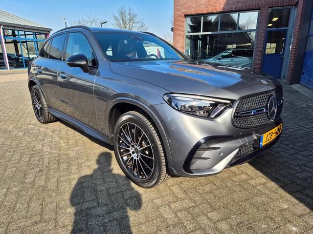 Mercedes-Benz GLC-KLASSE 300 E Hybrid AMG 4 matic .luchtvering