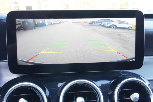 Mercedes-Benz GLC-KLASSE 300 4MATIC Premium Plus AMG PANO Facelift