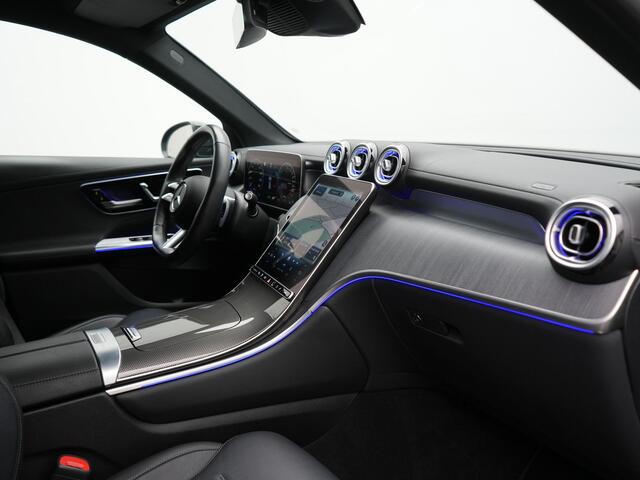 Mercedes-Benz GLC-KLASSE 300e 4MATIC AMG Line Plug In Hybrid 313pk Dealer O.H. PHEV | Trekhaak Af Fabriek | Adaptive Cruise | Burmester 3D | 360 Camera | Lederen Sportstoelen Memory & Verwarmd | 20"L.M | Digital Light | Sfeerverlichting | Keyless | Blis |