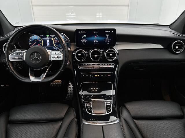 Mercedes-Benz GLC-KLASSE Coupé 300 e 4MATIC Plugin Hybride AMG Line | Digitale Cockpit | Leder | rode remklauwen | Panamericana Grille | Premium pakket Inclusief 24 maanden Mercedes-Benz Certified garantie voor Europa.
