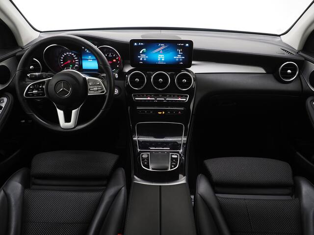 Mercedes-Benz GLC-KLASSE 300e 4MATIC | Camera | Dodehoekdetectie | Cruise | DAB | LED | PDC | Climate
