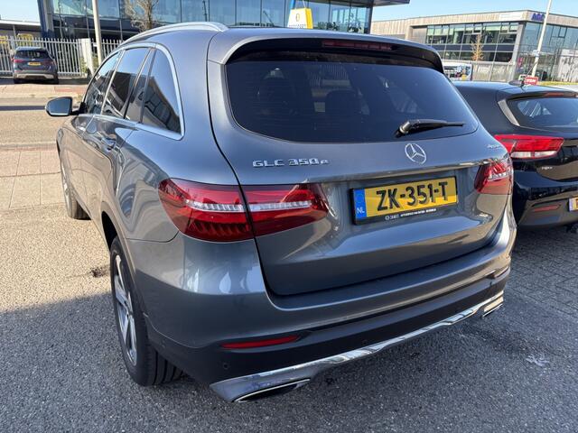 Mercedes-Benz GLC-KLASSE 350e 4Matic Business AMG Panodak trekhaak