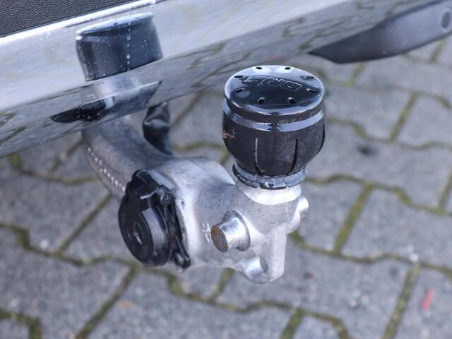 Mercedes-Benz GLC-KLASSE 300e 4MATIC Premium Plus