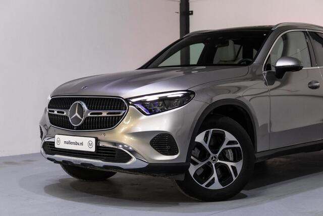 Mercedes-Benz GLC-KLASSE 300e 4MATIC Luxury Line PANO,LEDER,MEMORY,TREKHAAK,360,ACC