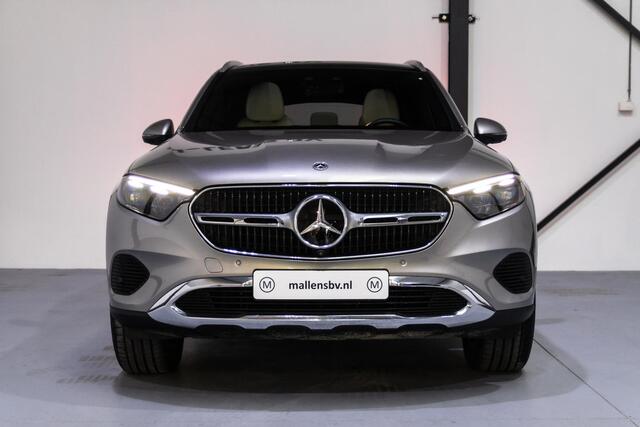 Mercedes-Benz GLC-KLASSE 300e 4MATIC Luxury Line PANO,LEDER,MEMORY,TREKHAAK,360,ACC