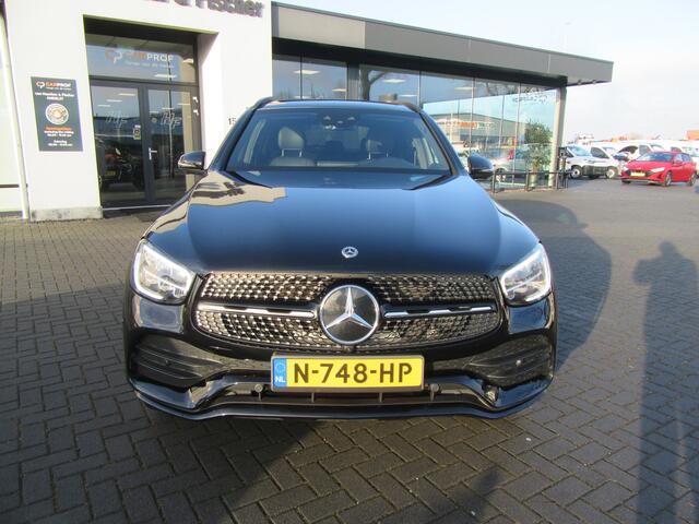 Mercedes-Benz GLC-KLASSE 300e 4MATIC Plug In AMG, 360 Camera, Dak