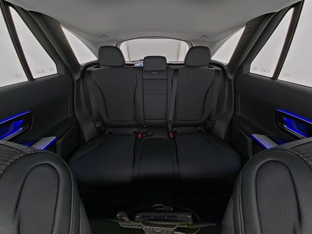 Mercedes-Benz GLC-KLASSE 300 e 4MATIC Plug-In Hybride Trekhaak | Memory Voor stoelen | Stuur en Stoelverwarming | Ledkoplampen | Apple CarPlay. Inclusief 24 maanden MB Certified garantie voor Europa.